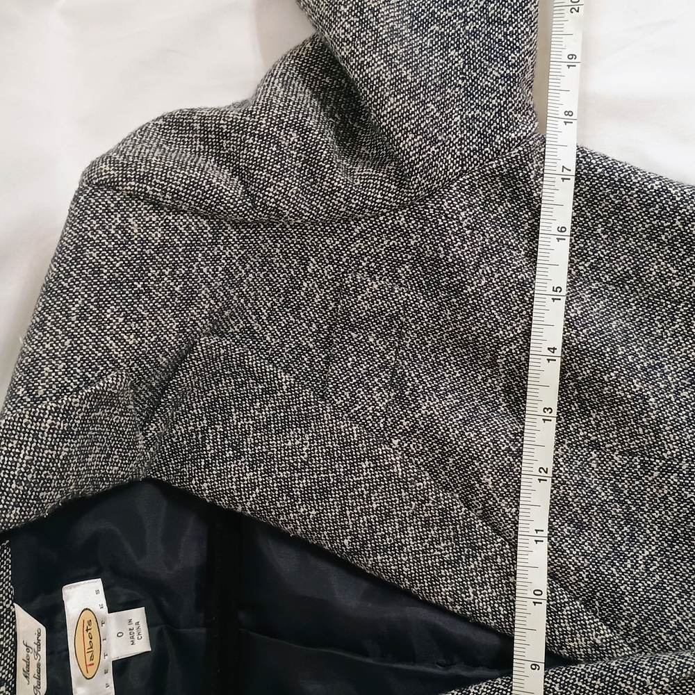 Talbots Gray Blazer - Picture 5 of 8